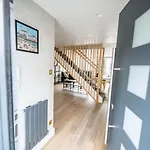 Entire Apartment In The Heart Of Brighton Lanes